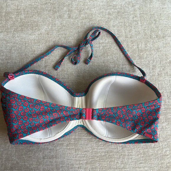 Cleo Hattie Floral Twist Bikini Top - Picture 4 of 7